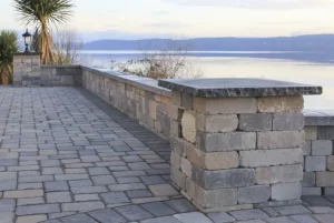 retaining wall seating