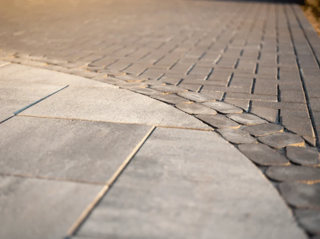 paver installation.webp