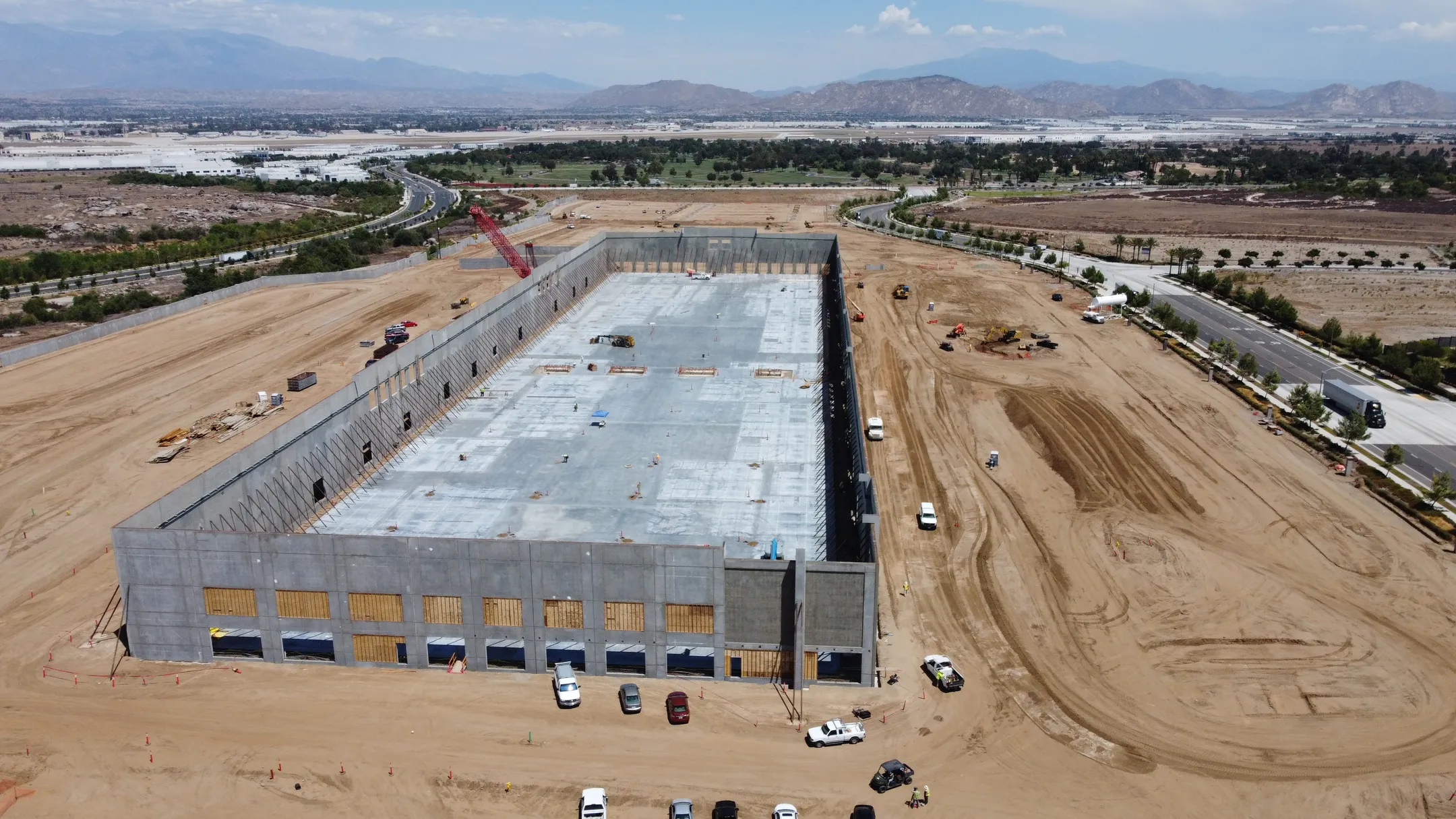 new warehouse under construction in need of a commercial flat roof