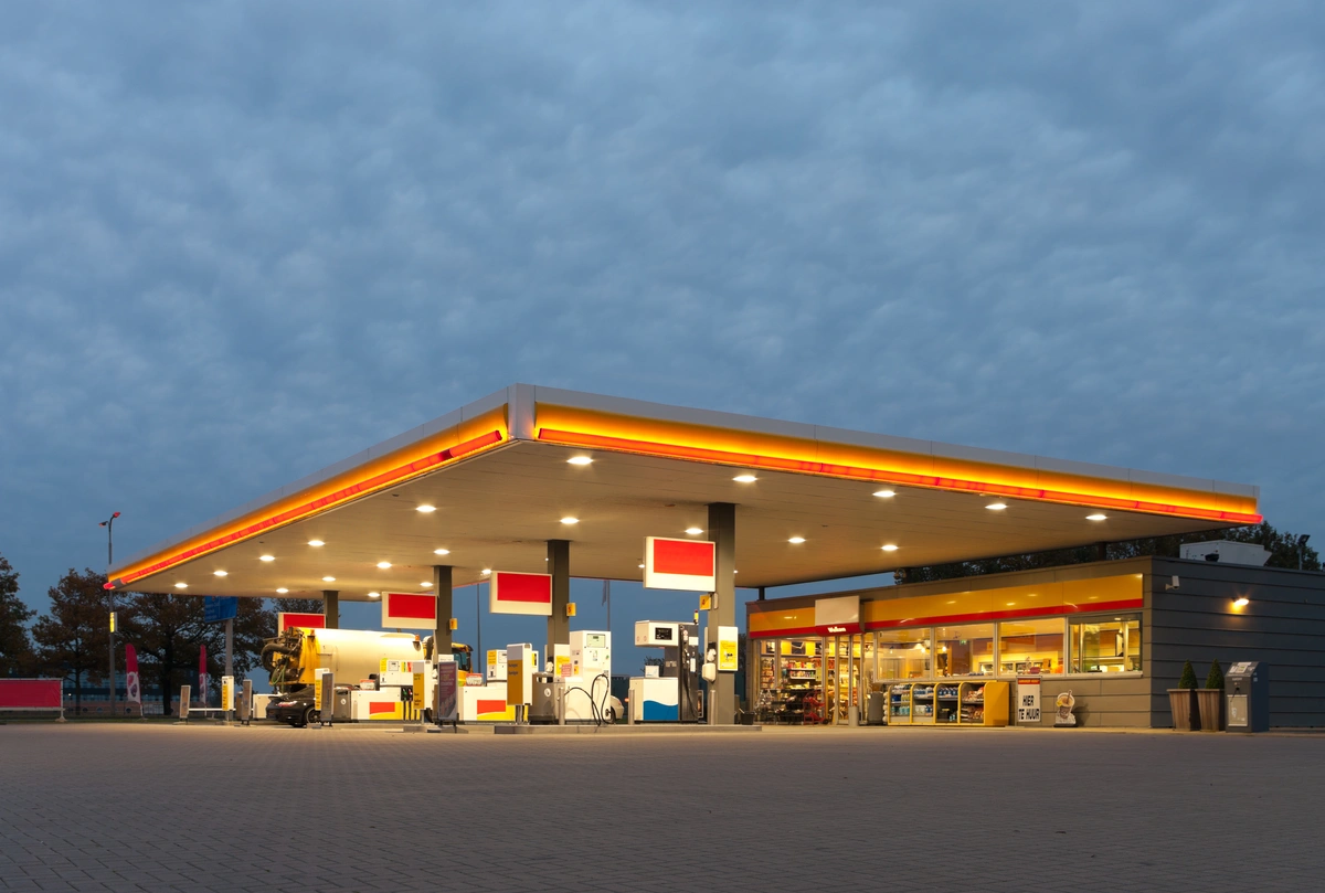 gas station exterior- how much does it cost to build a gas station