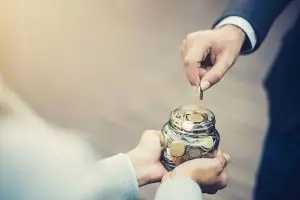 a representation of the different ways divorce mediators will charge their clients