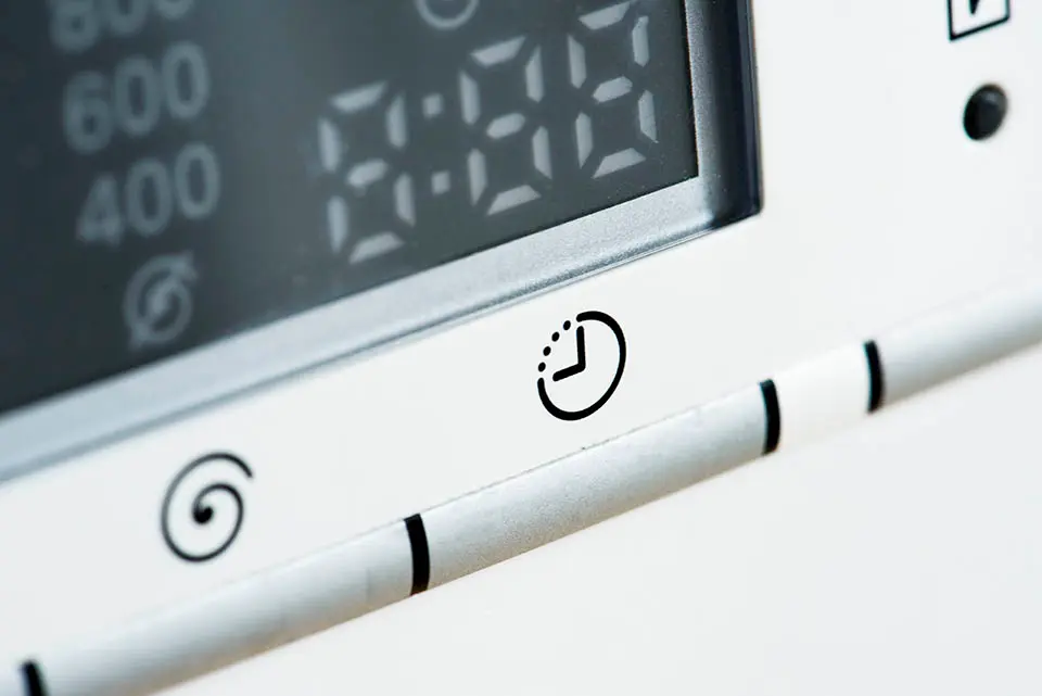 AC Thermostat - Energy-Saving Tips for Your HVAC System