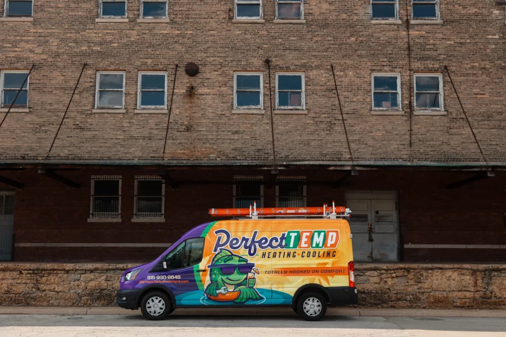 perfect temp van in front of big residential building