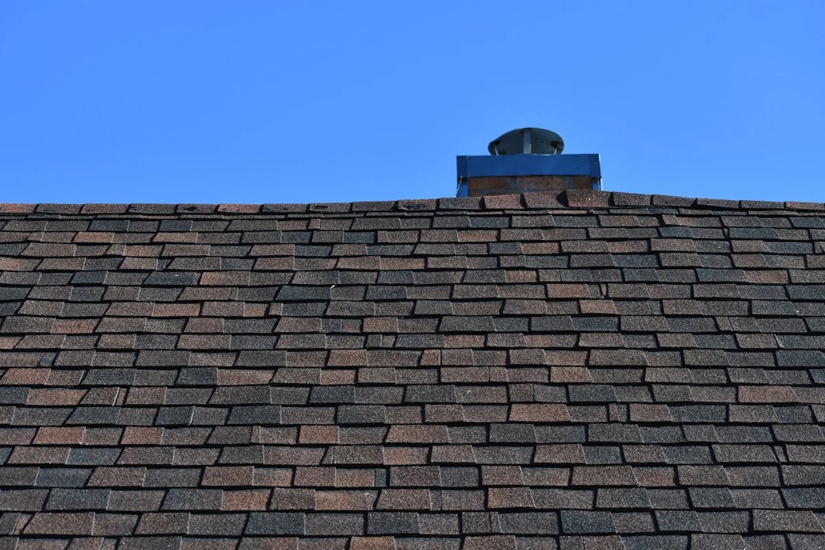 Roof with classic three tab shingles