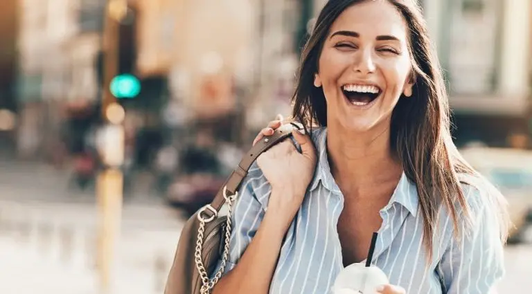 woman-smiling-gum disease