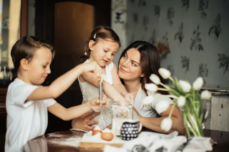 mother-kids-childrens-dental-care-Art and Science Family Dentistry-brushing teeth-dental clinic