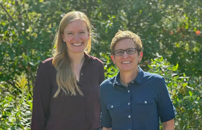 dentists-in-woodbury-Dr-Renee-Kinney-Art-Science
