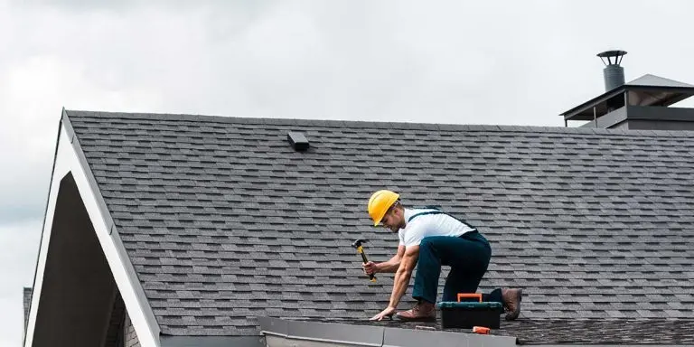 roof repair vs replacement