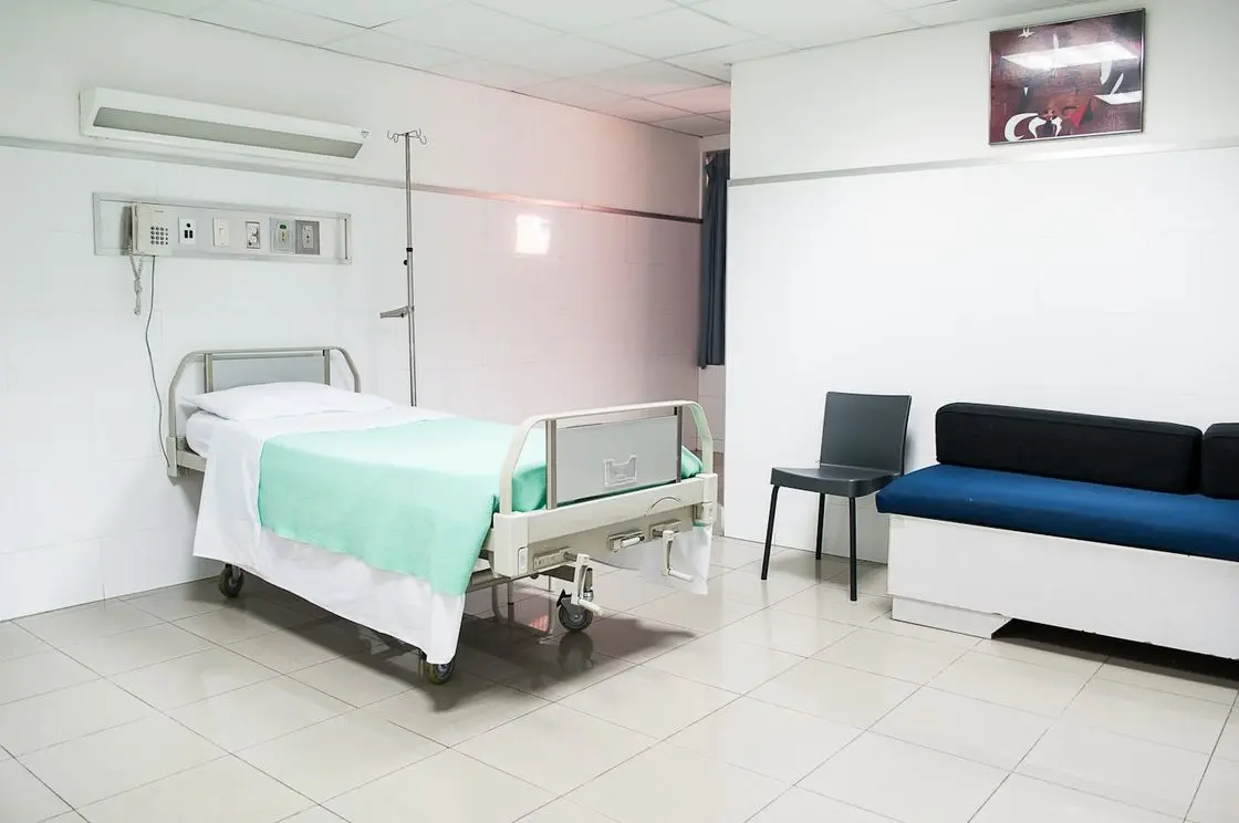 tp-clinic-room
