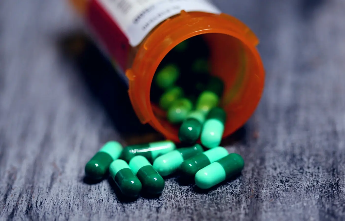 tp-pill-bottle