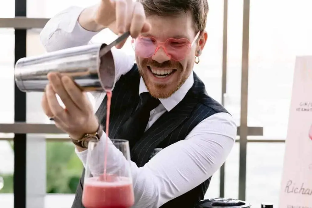 Yacht Bartenders