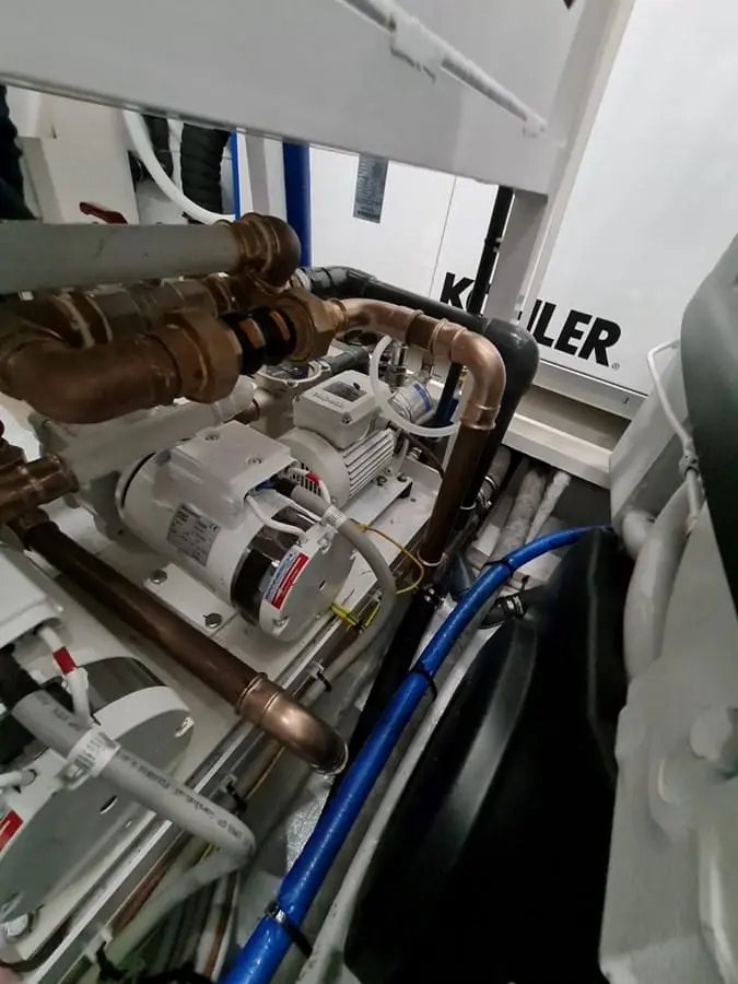 SanLorenzo SX88 engine room with Kohler generator, broker photo