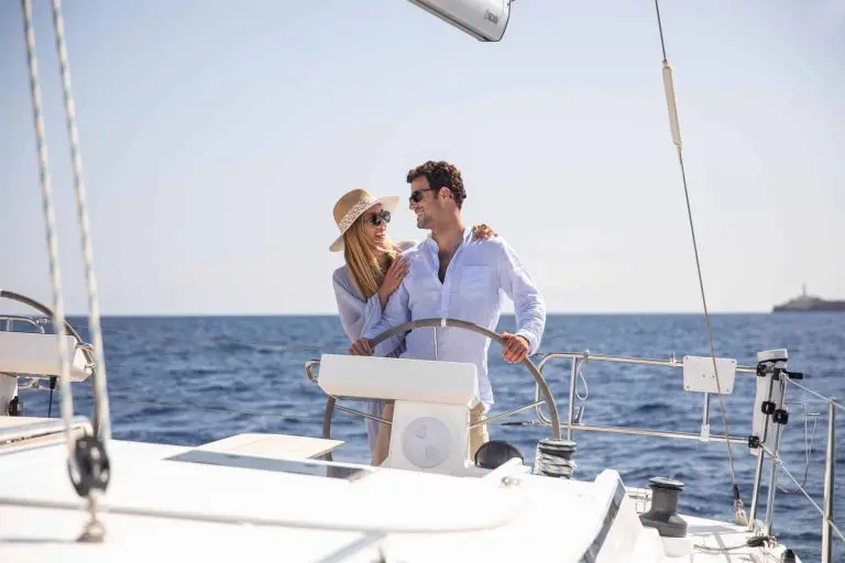 Dining on Deck: Seven Perfect Foods on the Sea Voyage