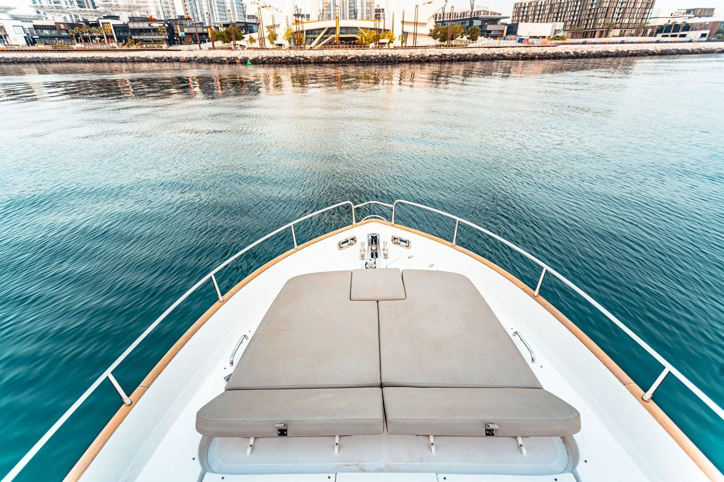Azimut 50 Migueria yacht front bow deck view