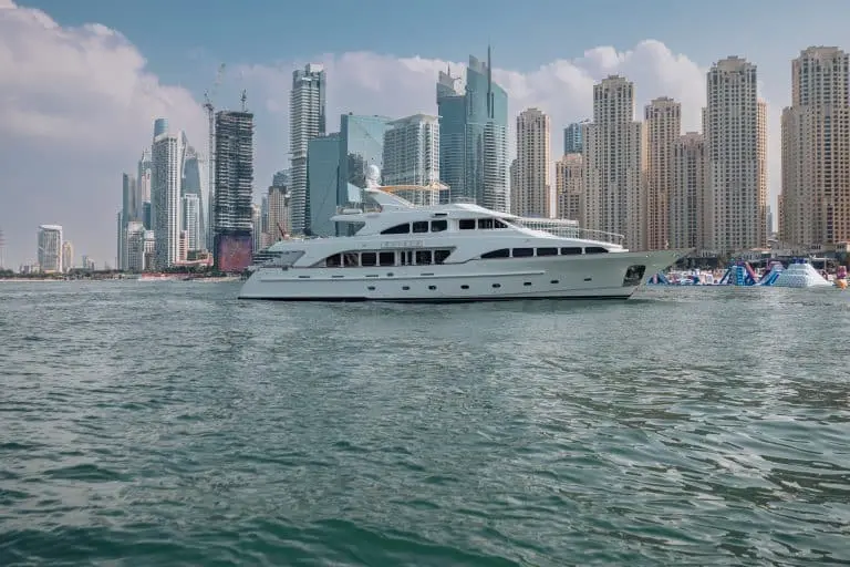 Luxury Yacht Rentals Dubai