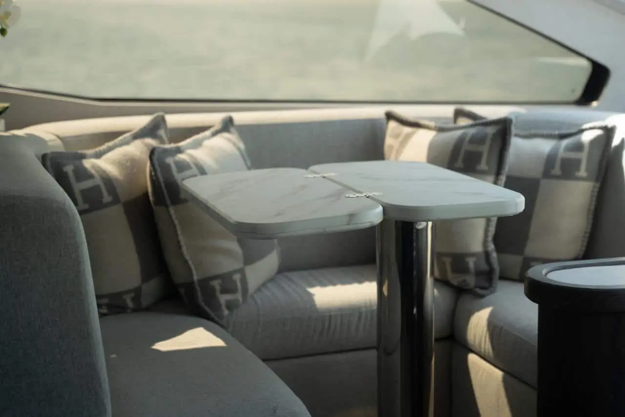 Sunseeker 82 Yacht saloon dinette with upholstered seating