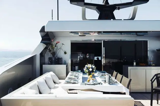 Sanlorenzo 40 Alloy aft deck dining setting for ten guests
