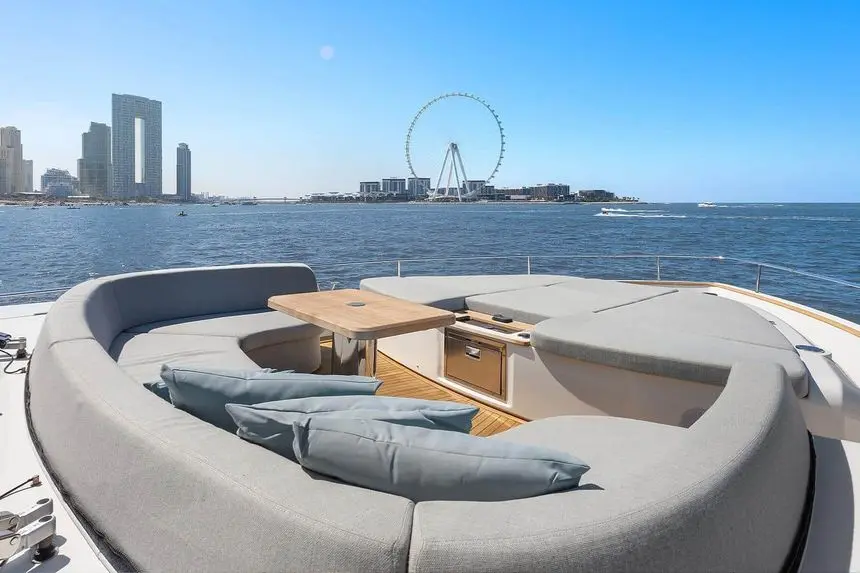 Cranchi Settantotto 78 bow lounge with teak table and sunpads