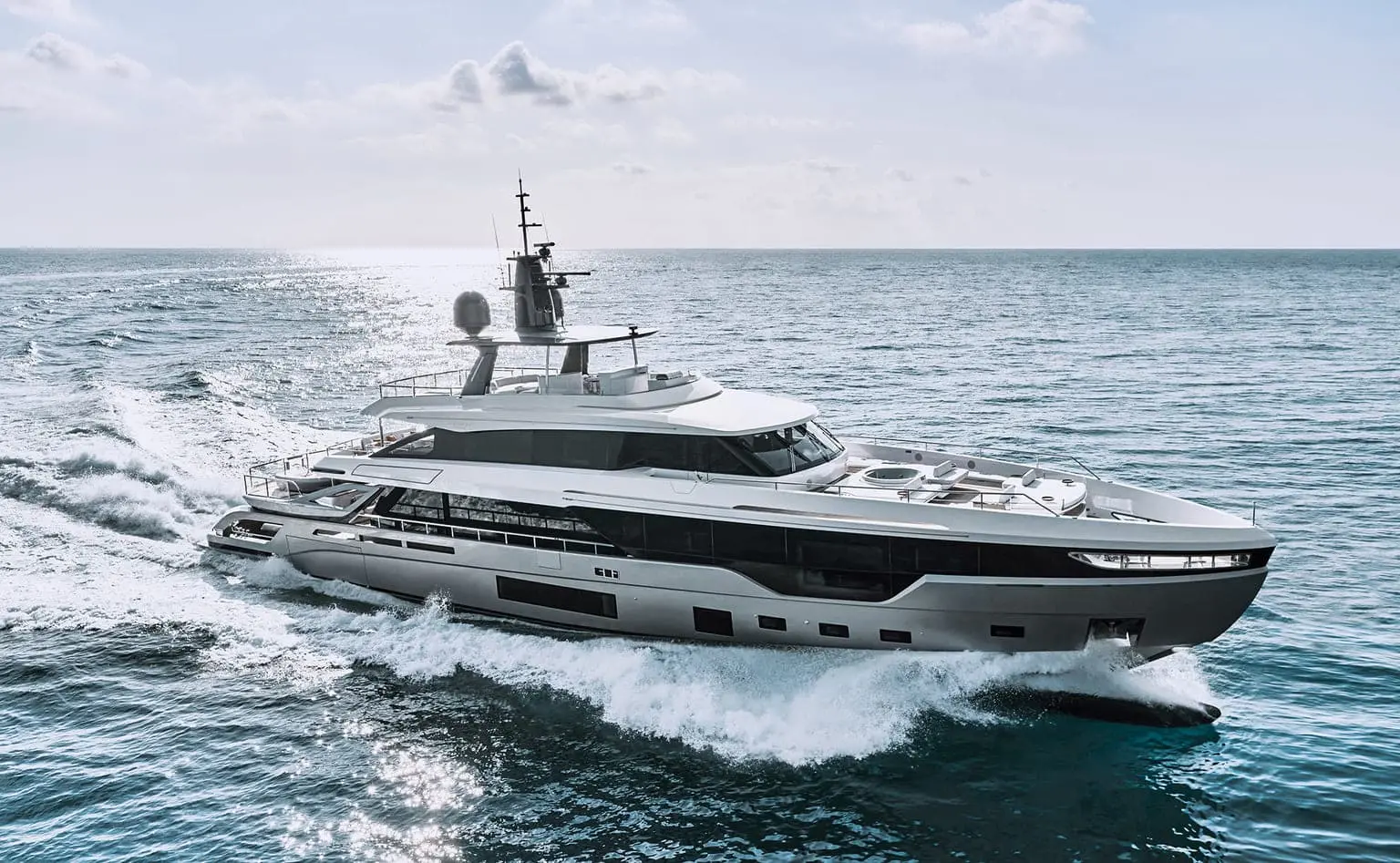 Grande Trideck underway in calm open seas, Azimut shipyard photo