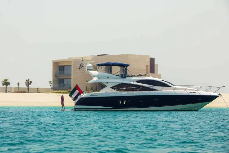 How Much Does Renting A Yacht Cost in Dubai?