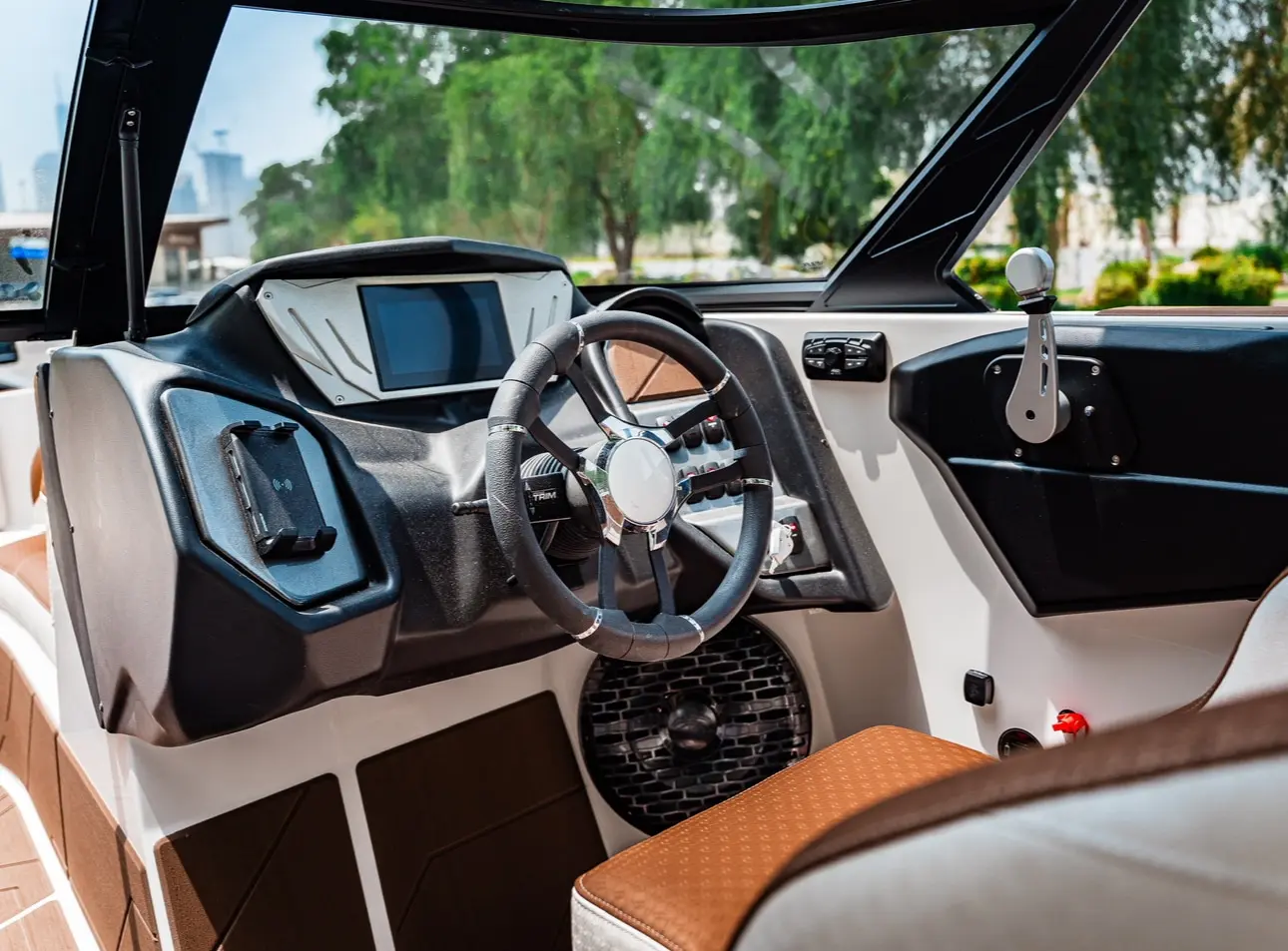 Supreme S240 helm with steering wheel and touch display