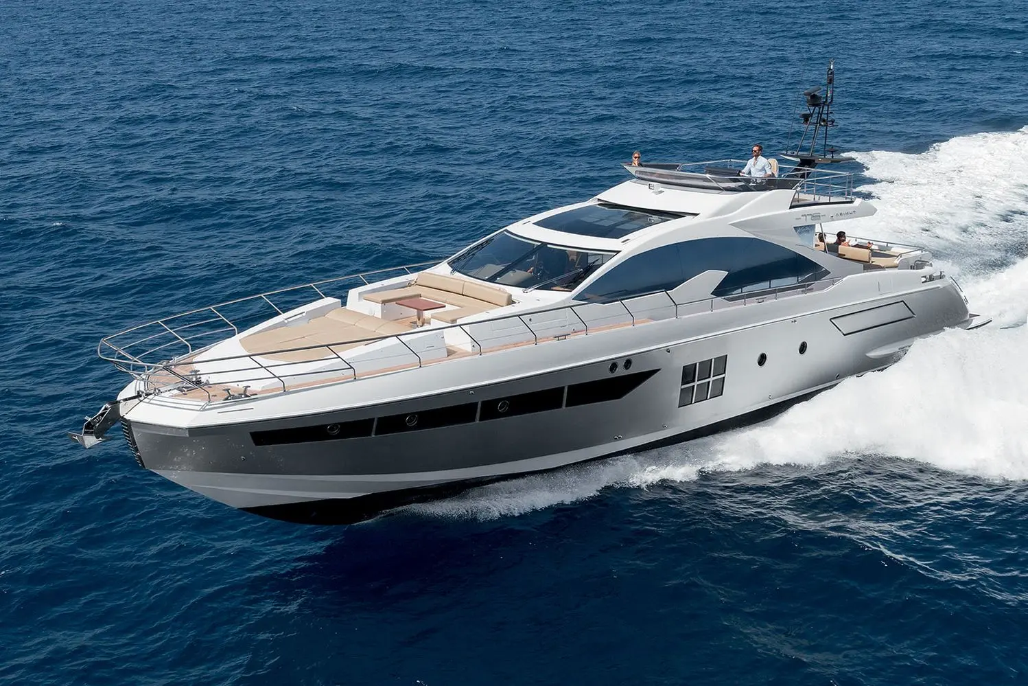 Azimut 77S bow three-quarter view underway at speed — shipyard photo