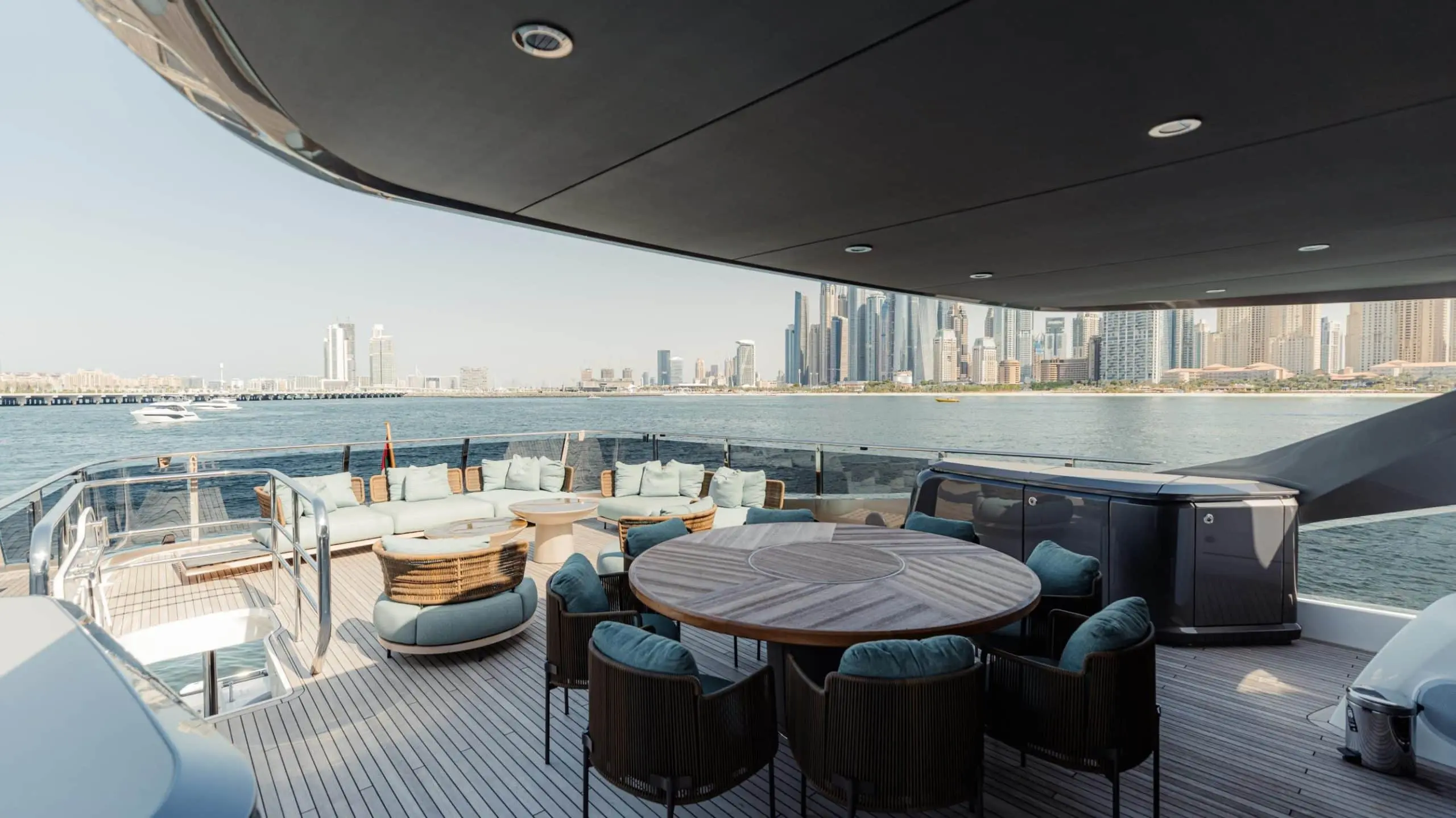 Princess X95 upper deck outdoor dining, skyline view