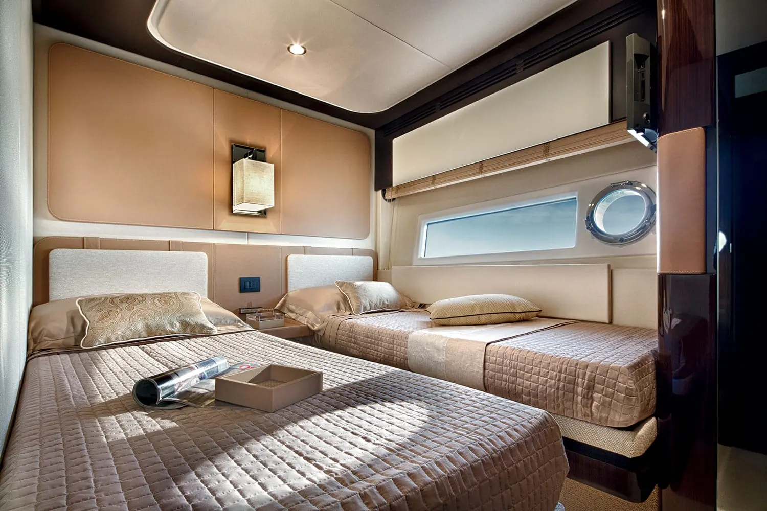Azimut 77S twin guest cabin with two berths — shipyard photo