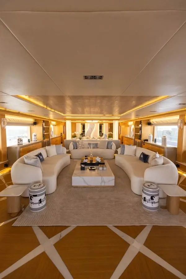 Majesty 155 main salon lounge, broker photo