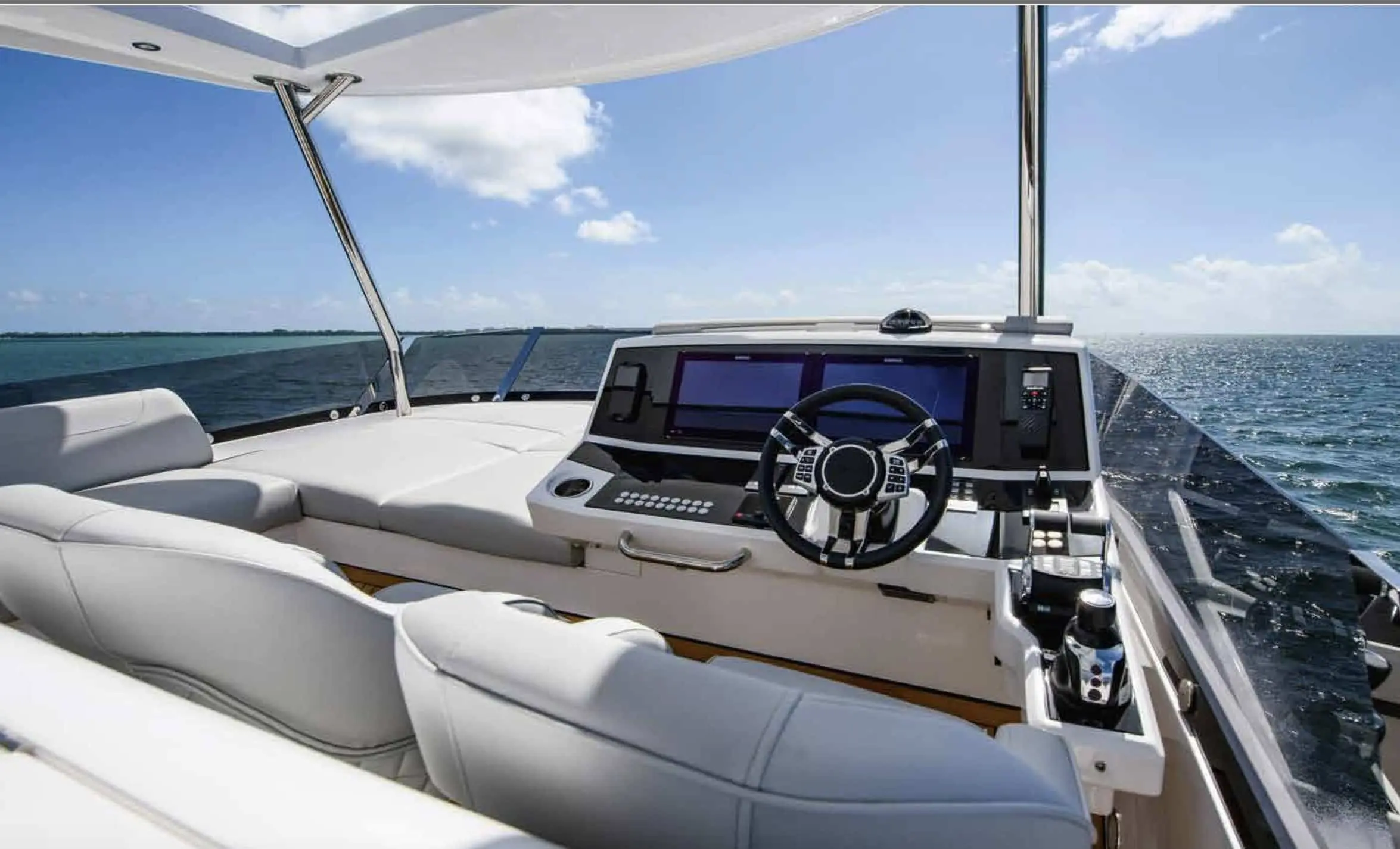 Sunseeker Manhattan 68 flybridge helm and seating — shipyard photo