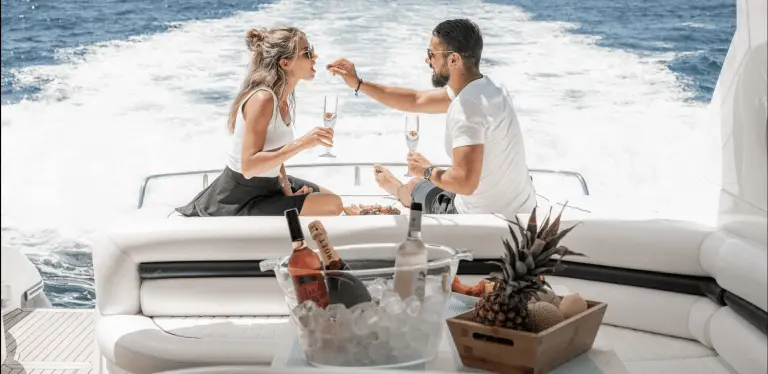 Romantic Dinner Yacht Dubai: A Memorable Experience on the Arabian Waters