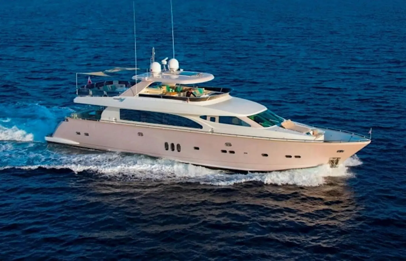 Zeta 100 luxury yacht exterior cruising in Dubai waters