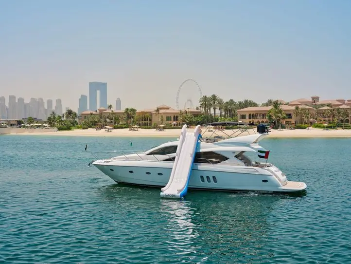 Sunseeker Satoshi 70 yacht