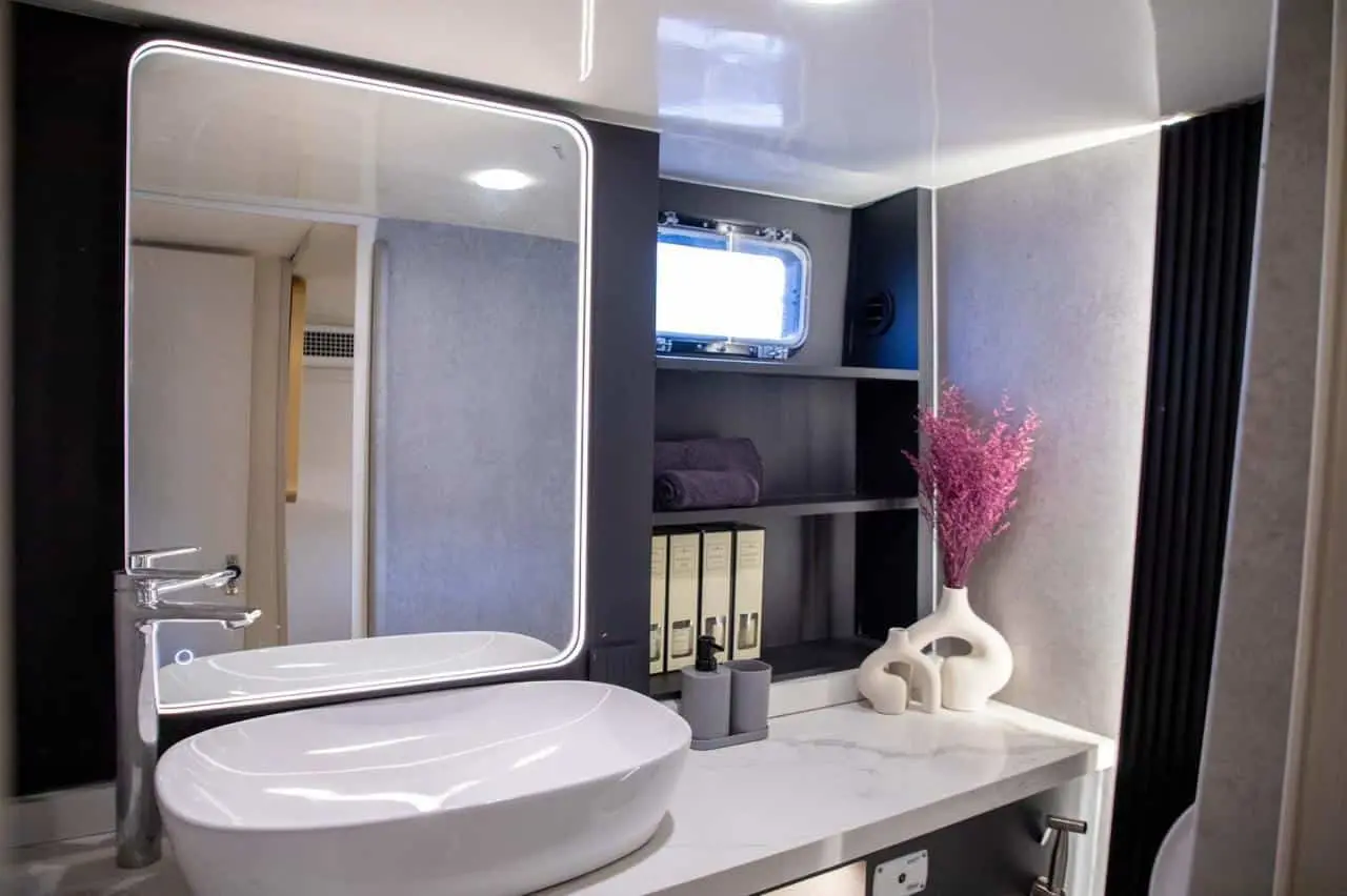 Vanity mirror and interior decor on Zenith 64 yacht