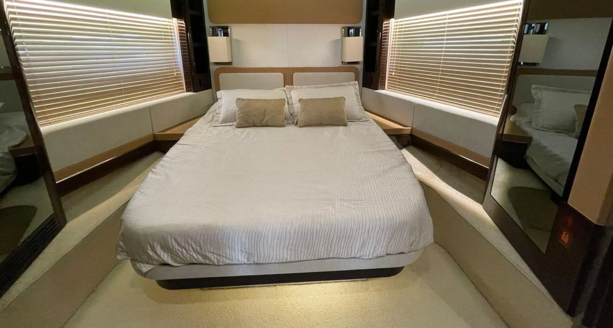 Azimut 77S guest double cabin with venetian blinds drawn