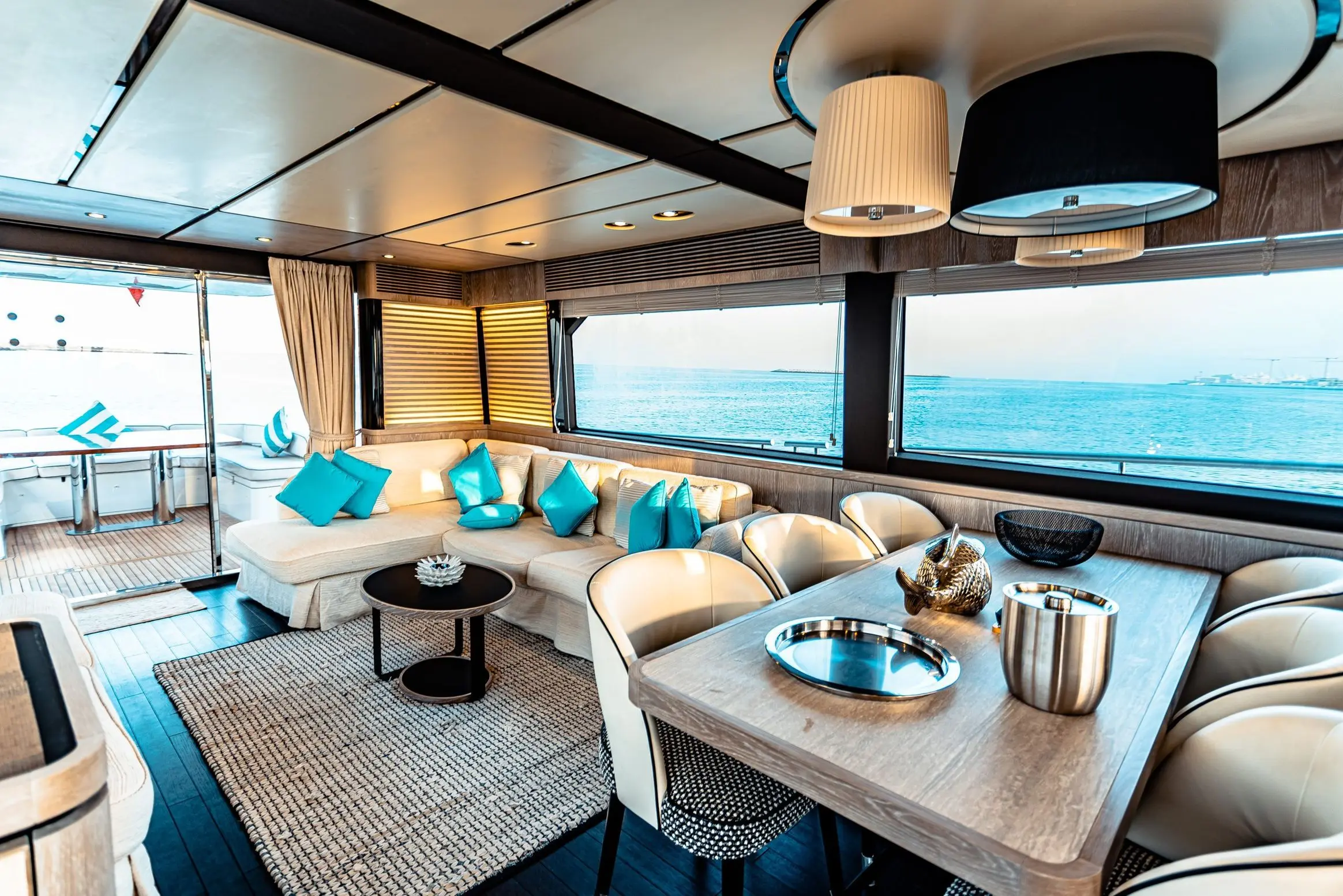 Azimut 70 Migueria yacht luxury social lounge interior