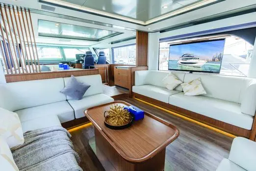 Eva 65 yacht rental Dubai photo 2