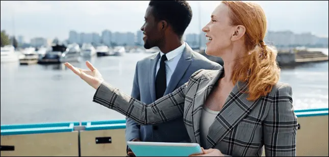 Close Your Business Deal in Style on Board a Yacht