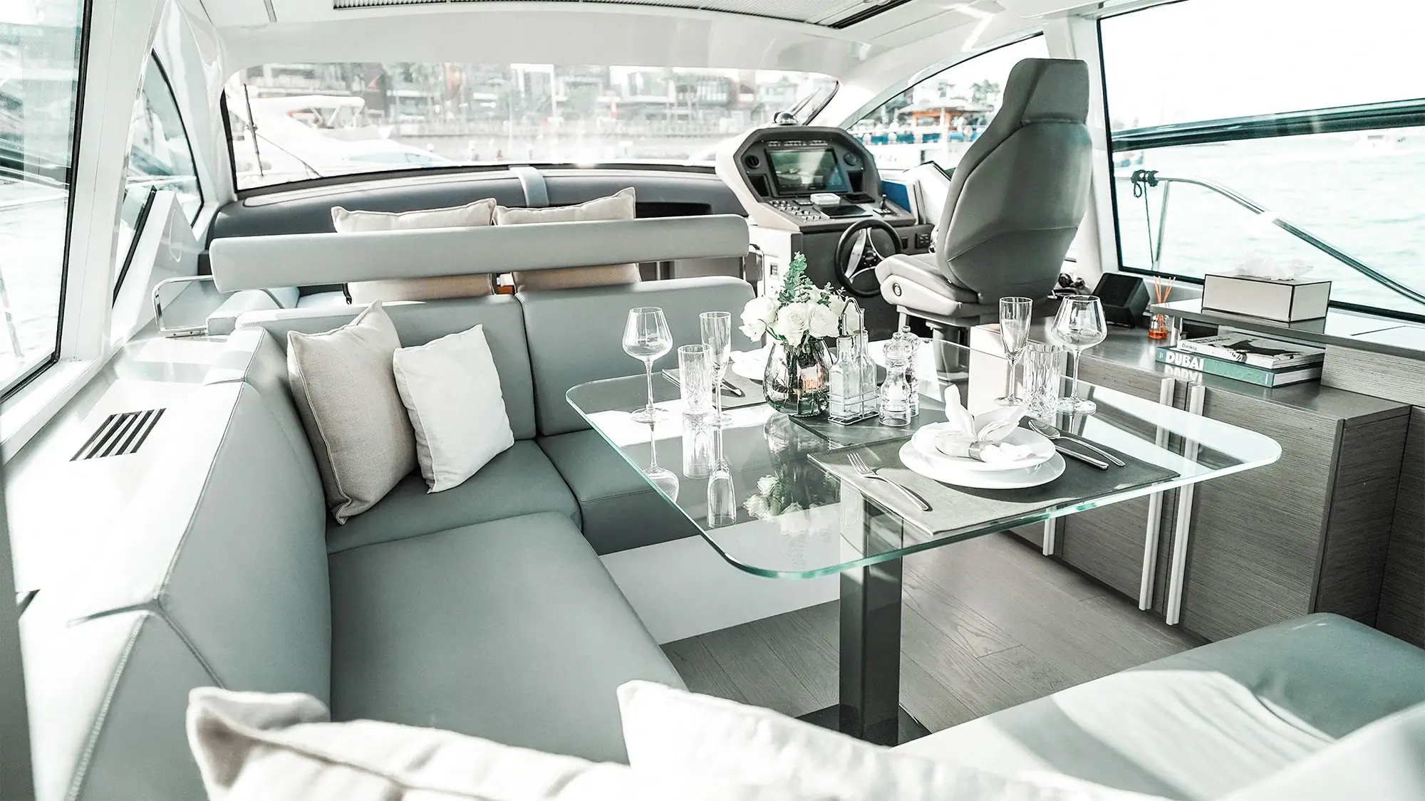 Saloon dining table set for guests, Pershing 5X