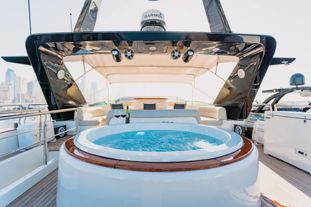 Azimut 100 Jumbo flybridge jacuzzi bubbling under the hardtop
