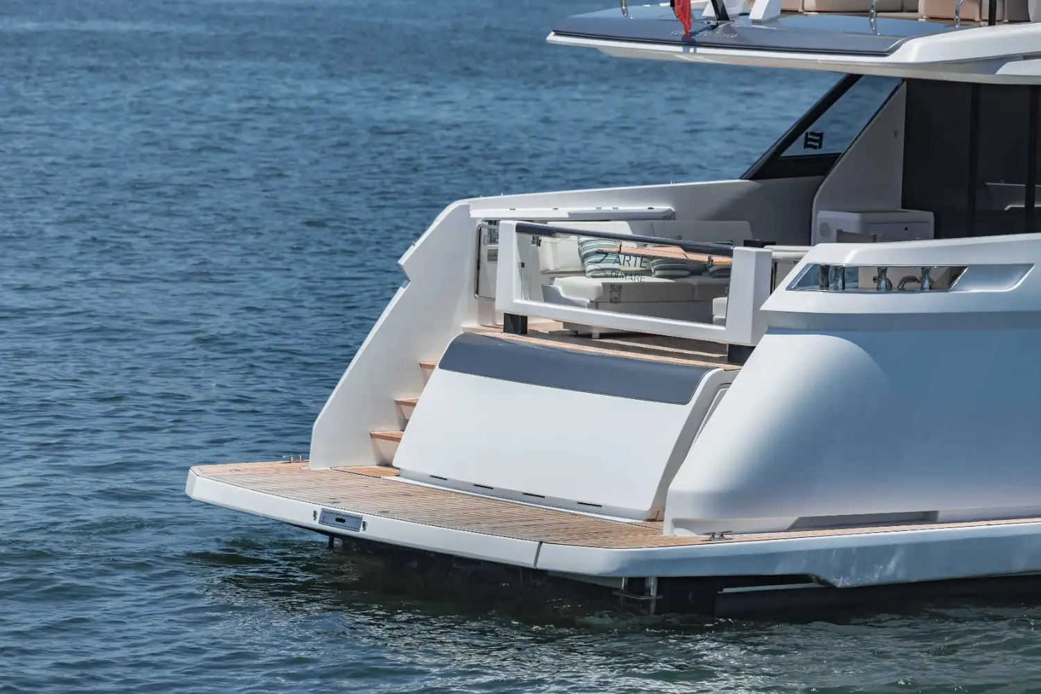 Swim platform at water level on the Ferretti 860