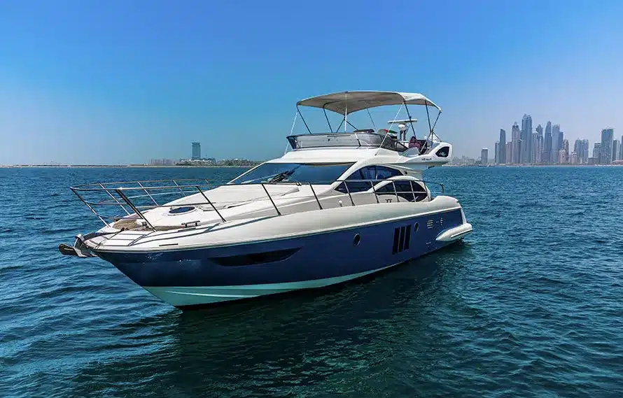 Mia 48 Azimut yacht deck lounge