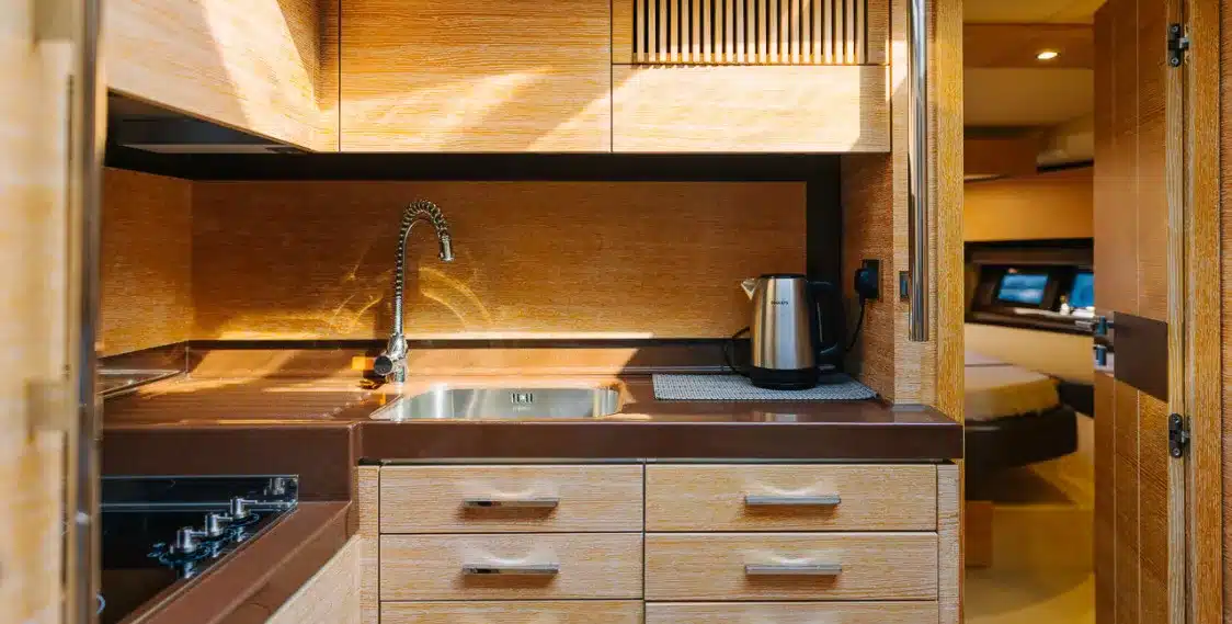 Mia 48 Azimut yacht twin cabin