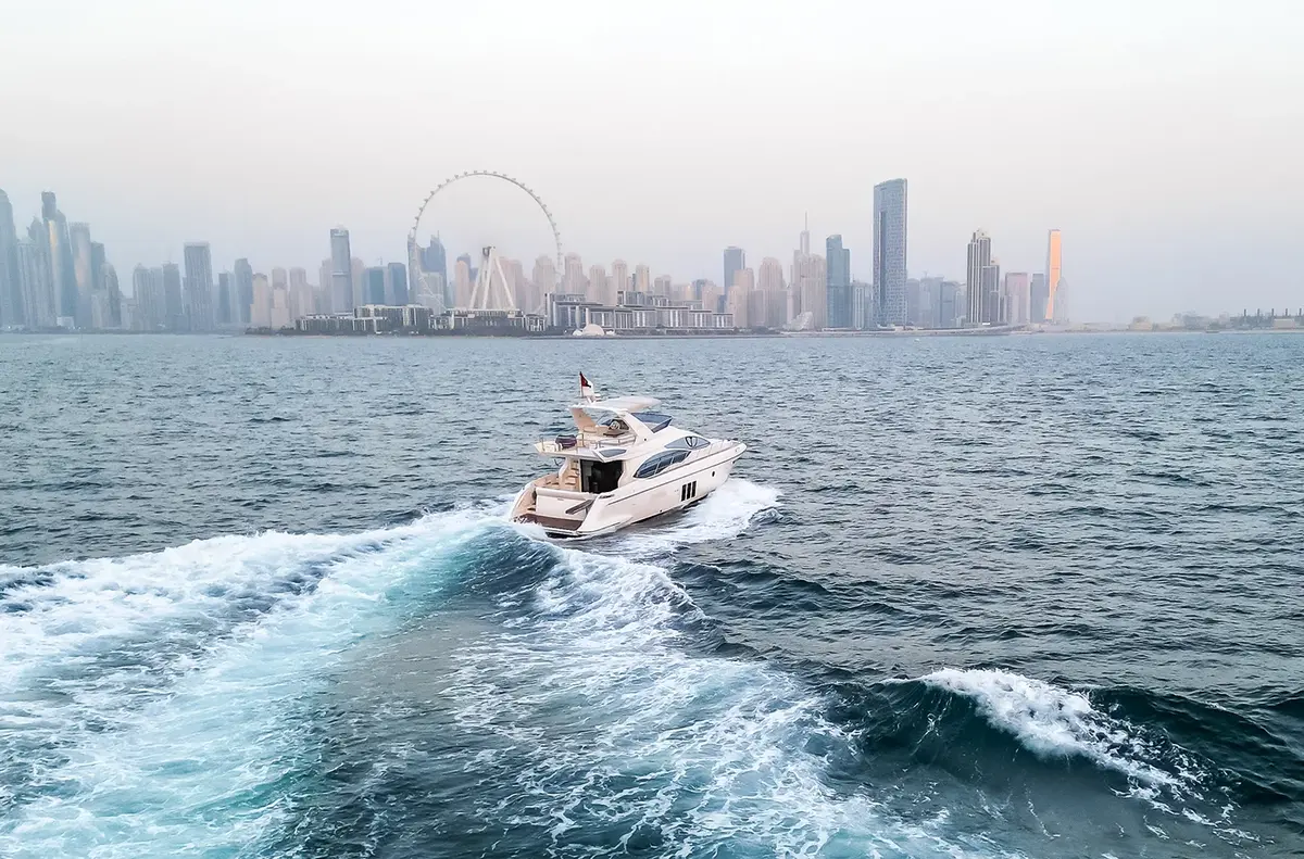 Eva 60 Azimut yacht flybridge