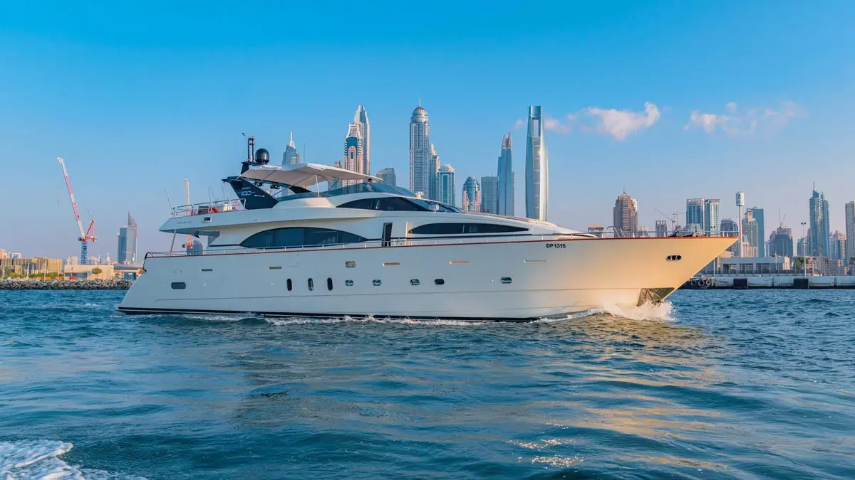 Azimut 100