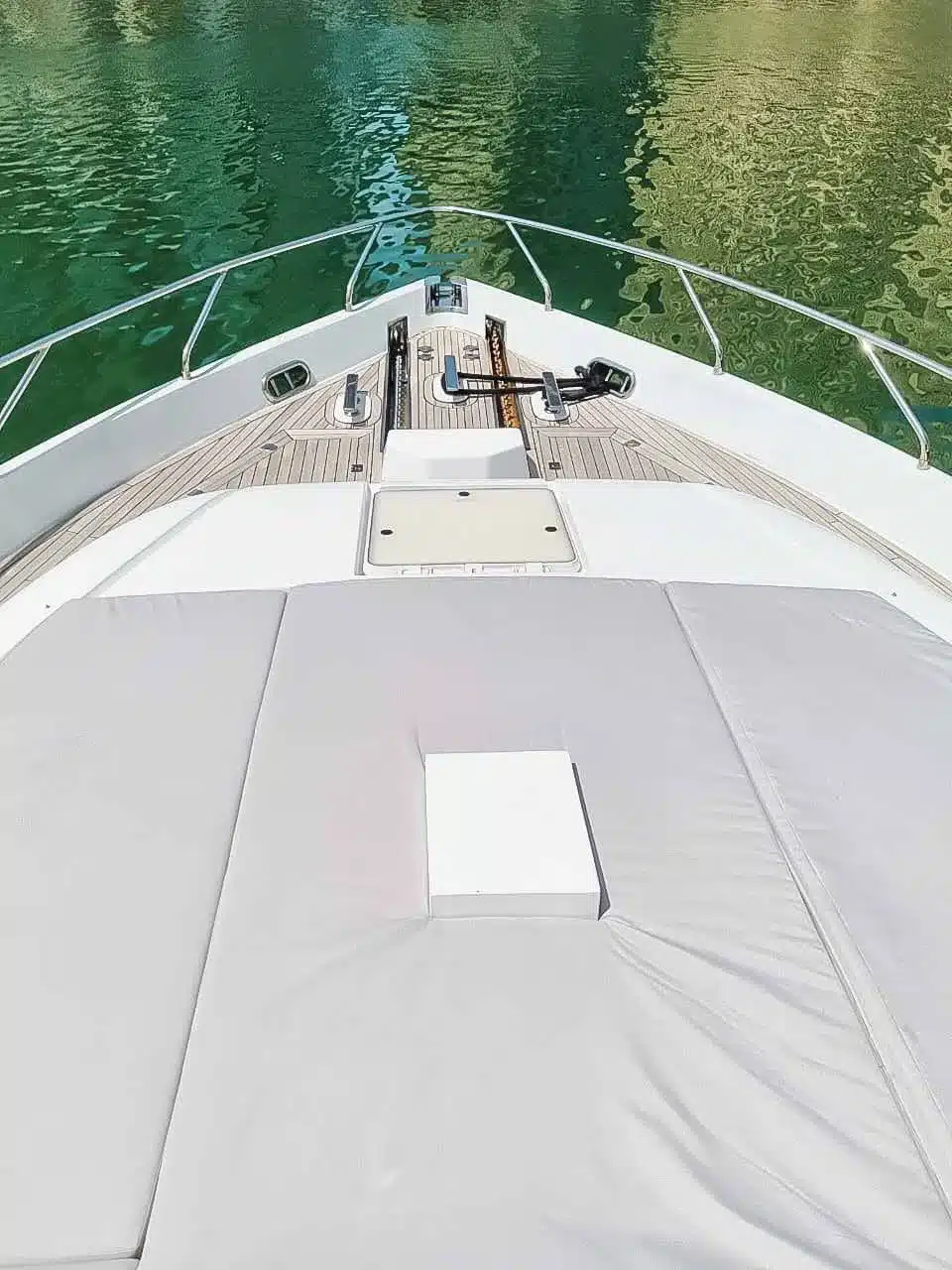 Vivir yacht exterior deck in Dubai Marina