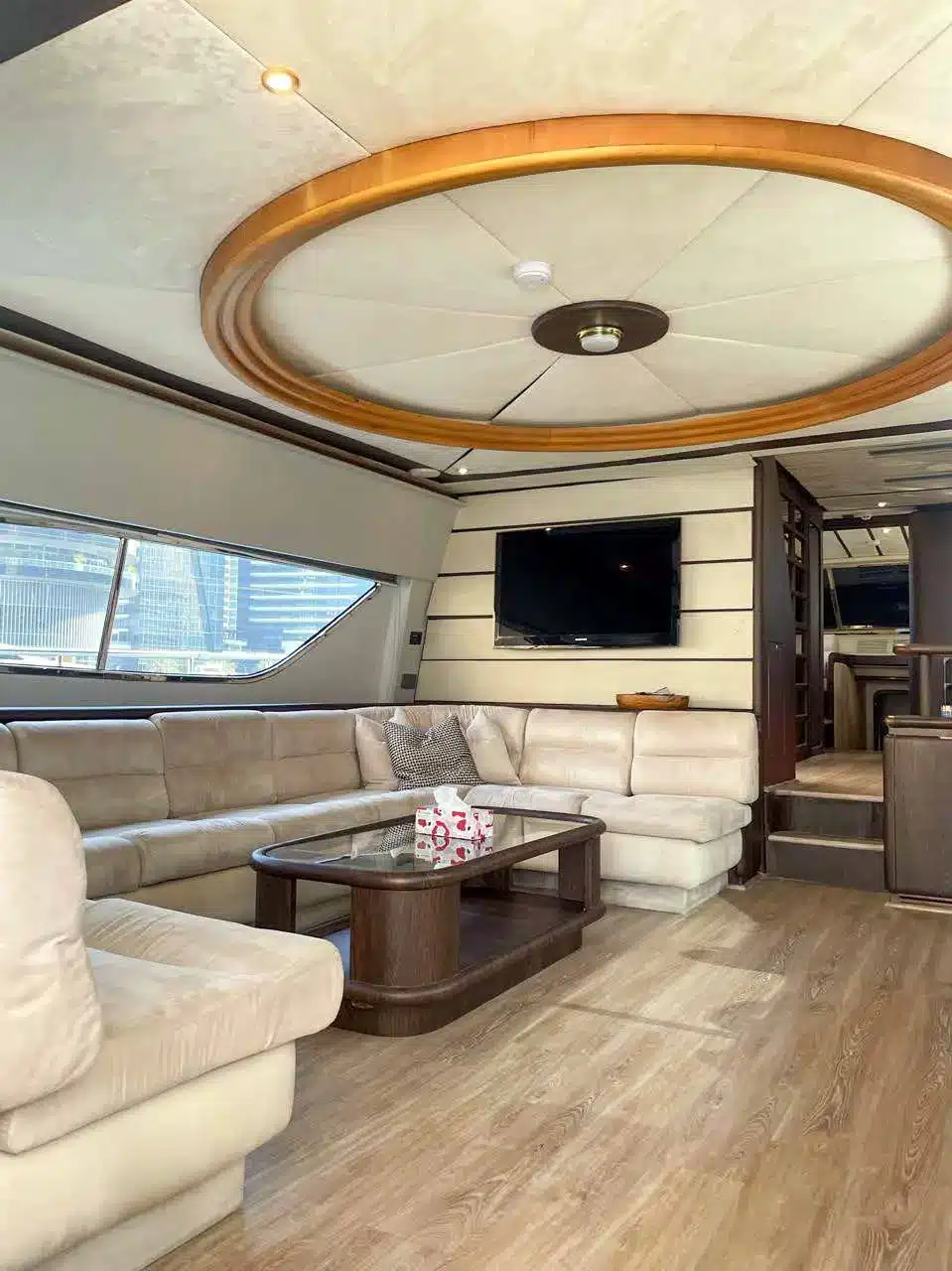 Vivir yacht main salon with lounge seating