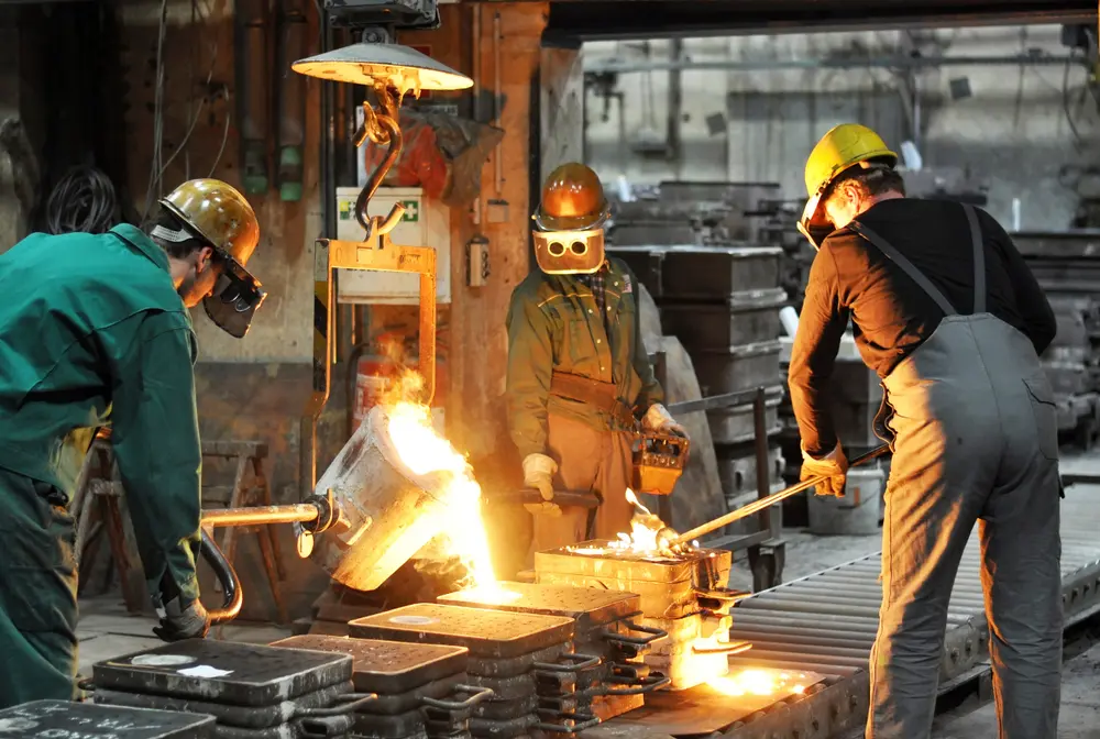 metal casting art foundry