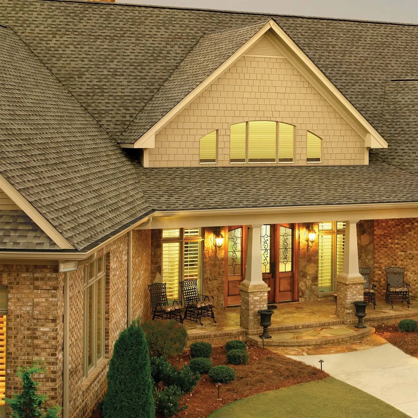 shs_roofing_2_y37scq23qkaie9iszmeye-1440x1440