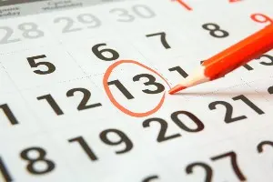 a picture that explains the importance of writing down the day to day details of co-parenting
